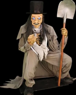 Crouching Grave Digger Prop