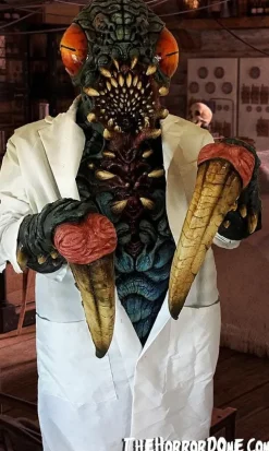 Evolve HD Studios Pro Halloween Costume