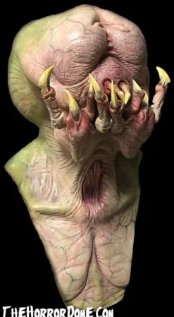 Fanged Predator Elite HD Studios Pro Halloween Mask