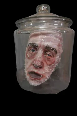 Frozen Gus Head in Jar Halloween Prop