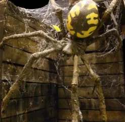 Jumping Spider Halloween Animatronic