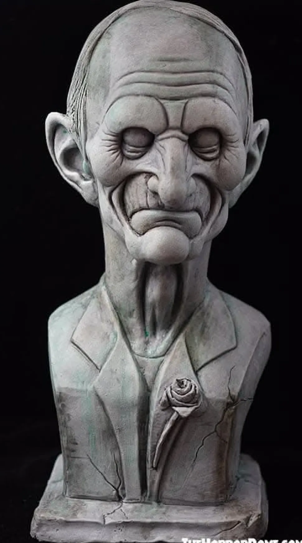 Master Macy Ghostly Manor Bust HD Exclusive Spooky Halloween Decoration