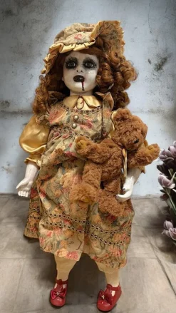 New Creepy Kimmie porcelain doll Halloween Prop