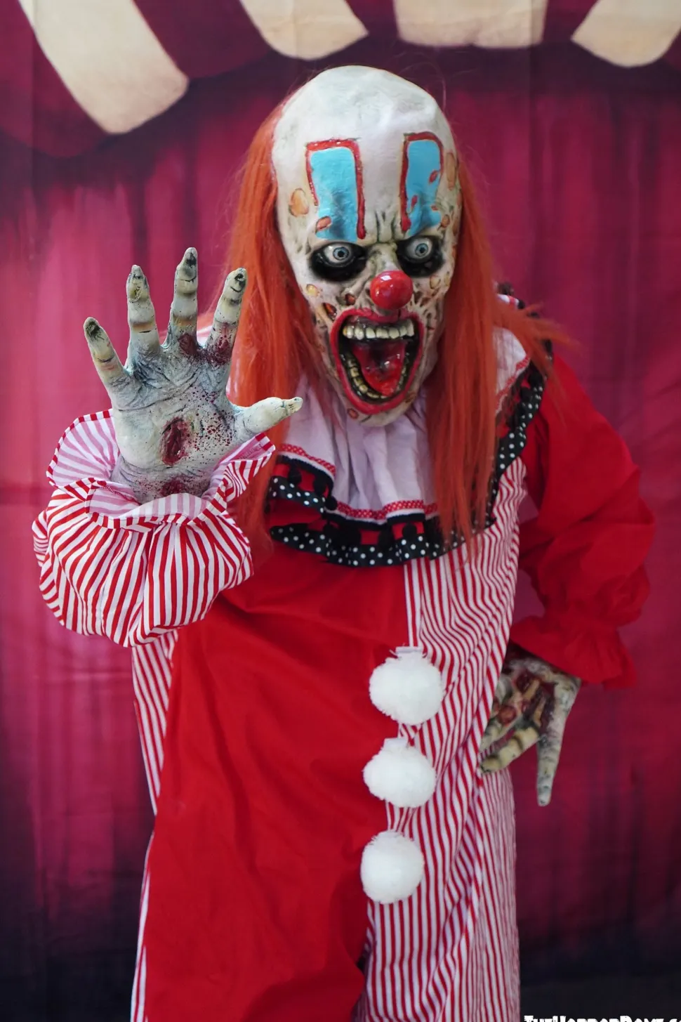 Professional Movie Clown Suit in Red Costume
