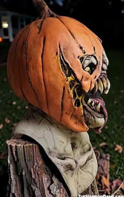 “The Pumpkin Carver